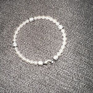 Brighton Meridian Petite
Pearl Bracelet